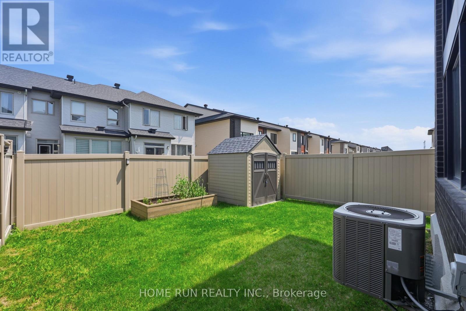 570 TRIANGLE STREET - Image 45