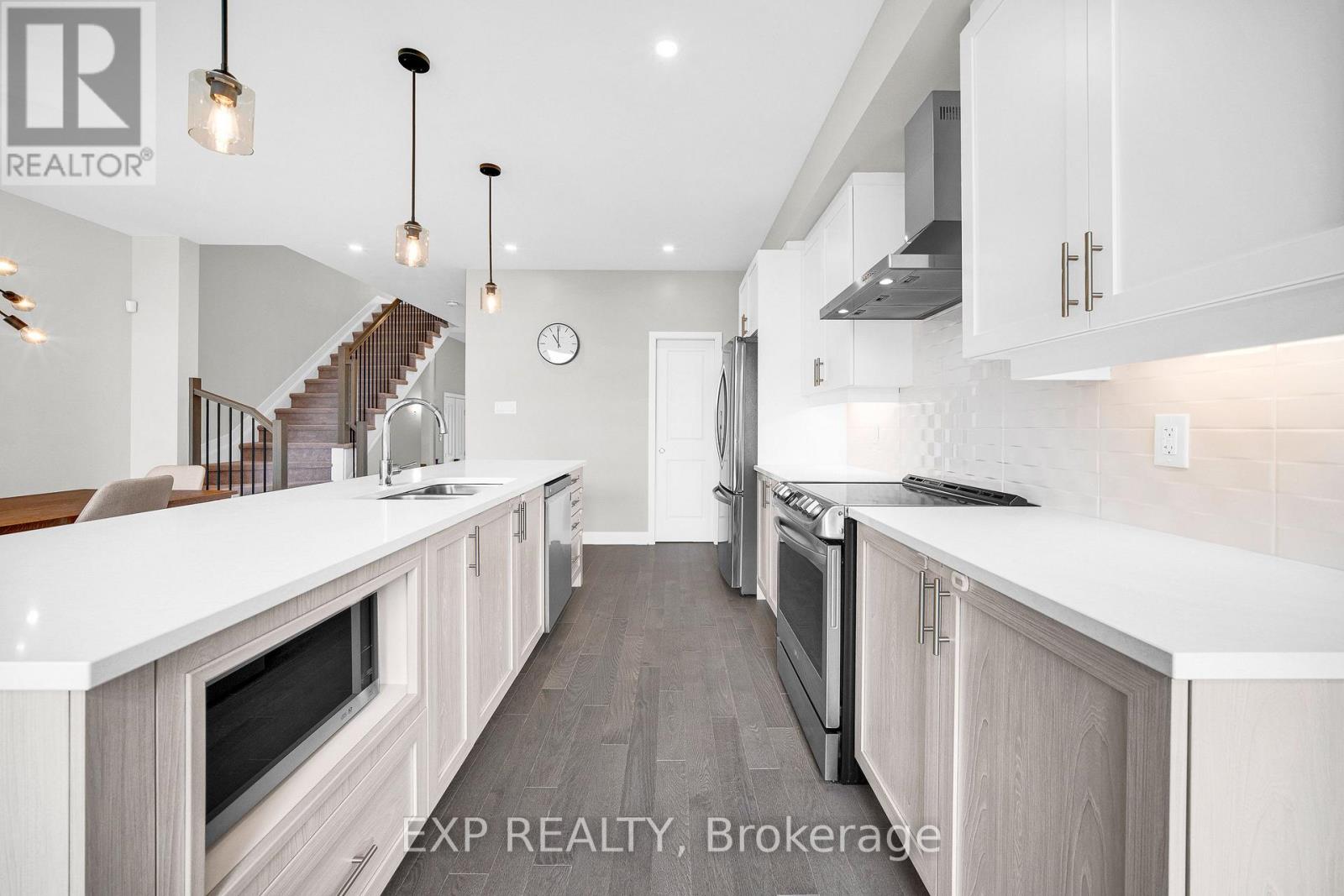 4954 ABBOTT STREET E - Image 14
