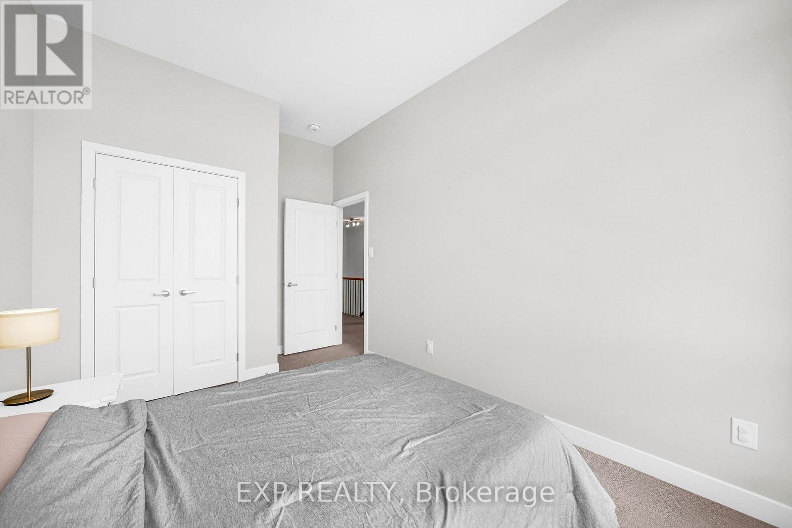 4954 ABBOTT STREET E - Image 29