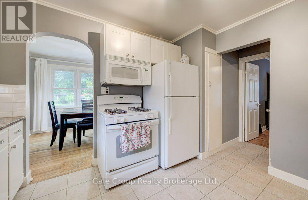 464 HURON STREET - Image 13