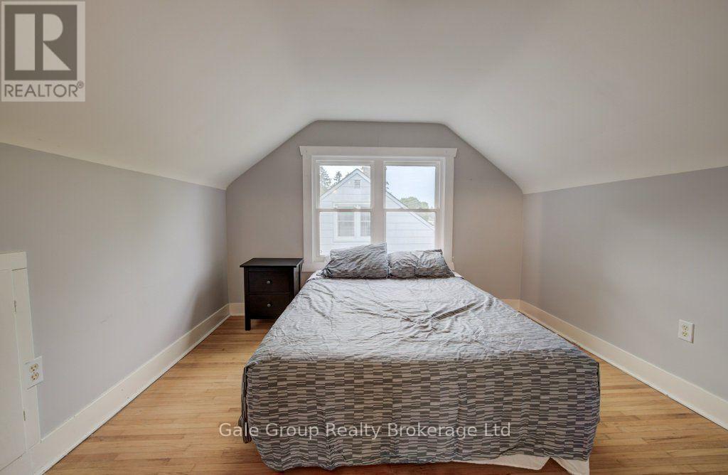 464 HURON STREET - Image 21
