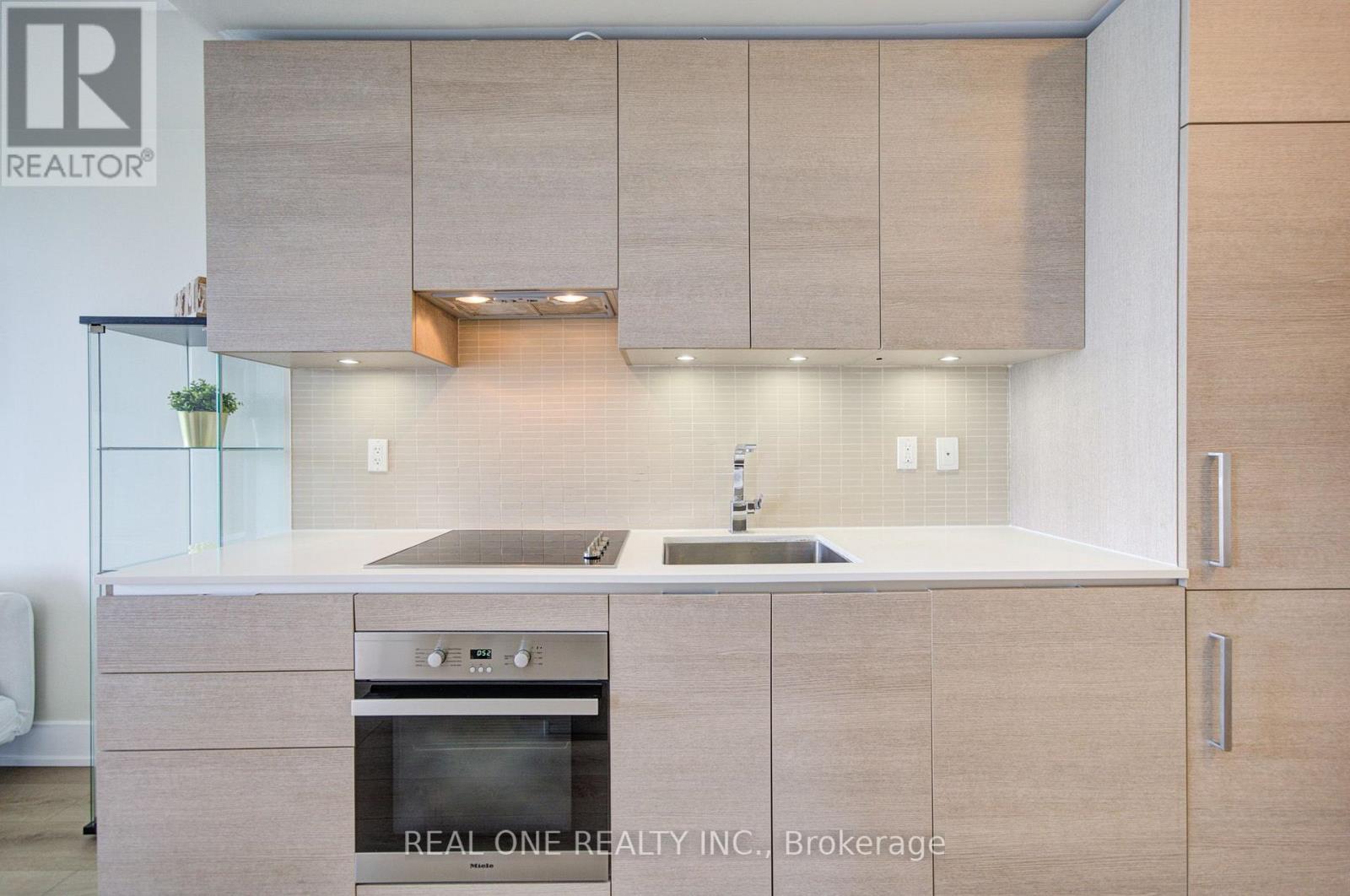 #1808 200 BLOOR STREET W - 10
