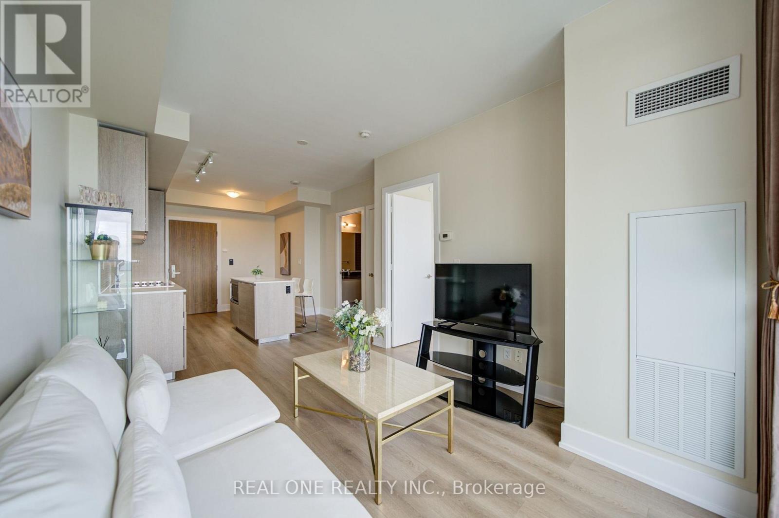 #1808 200 BLOOR STREET W - Image 17
