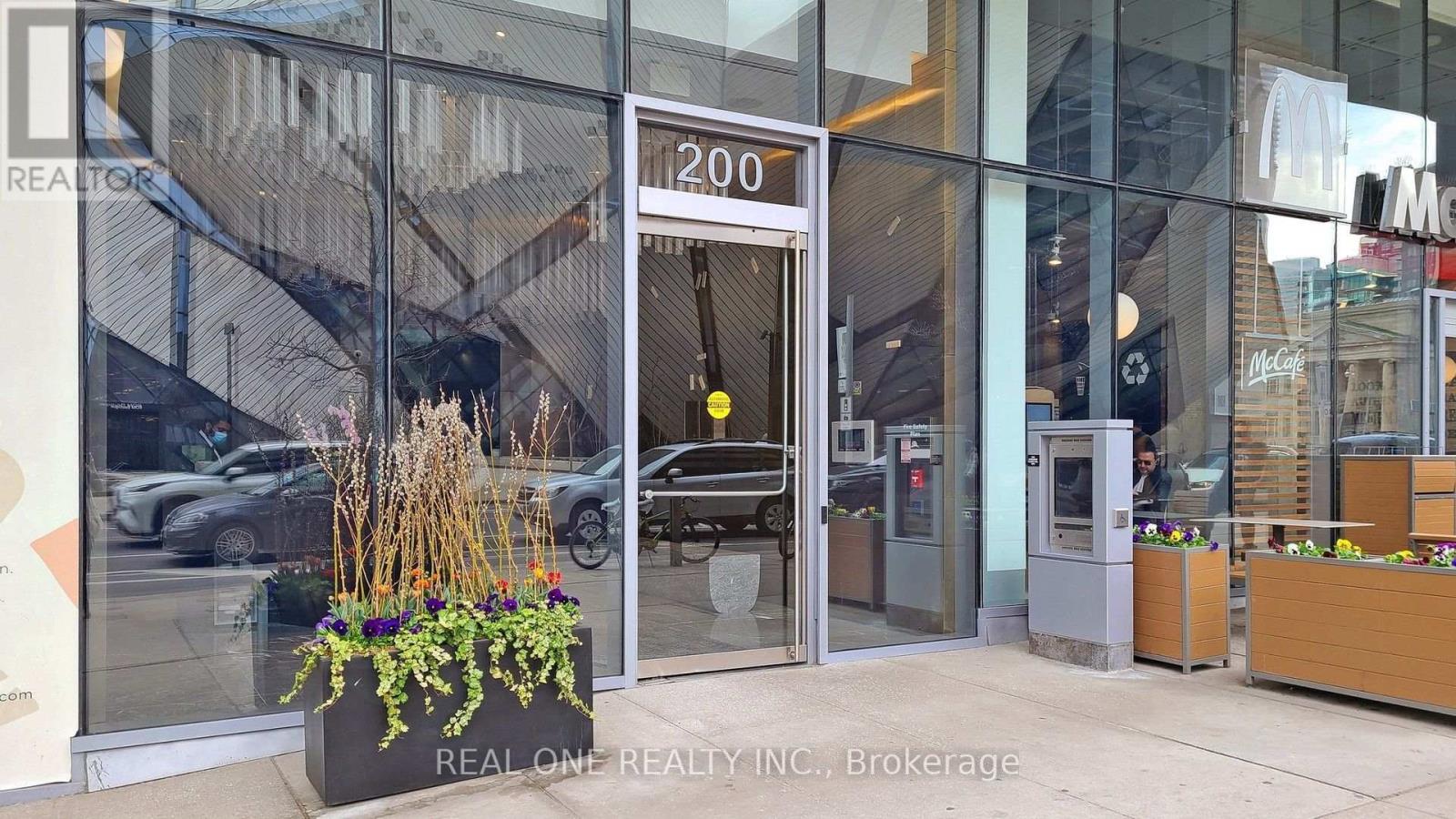 #1808 200 BLOOR STREET W - 2
