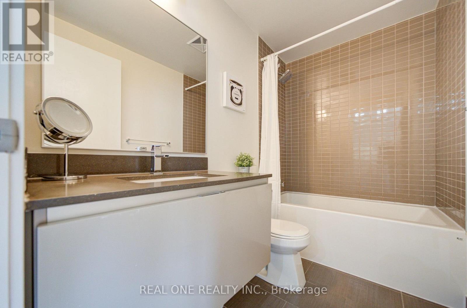#1808 200 BLOOR STREET W - Image 21