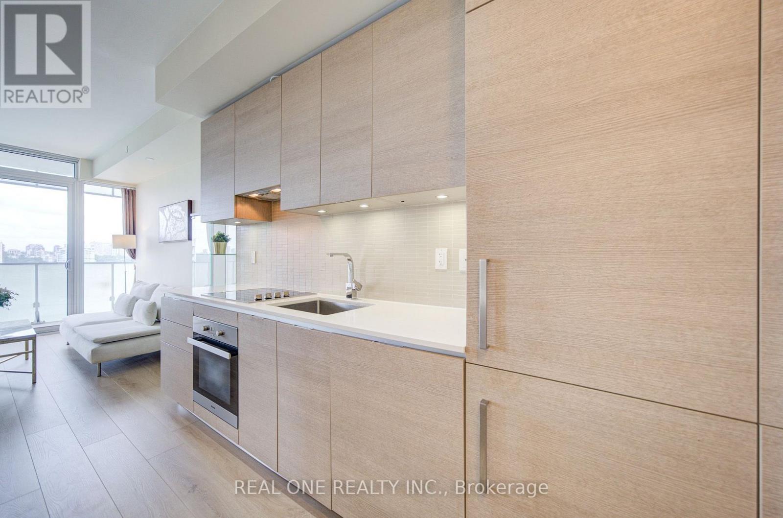 #1808 200 BLOOR STREET W - Image 9