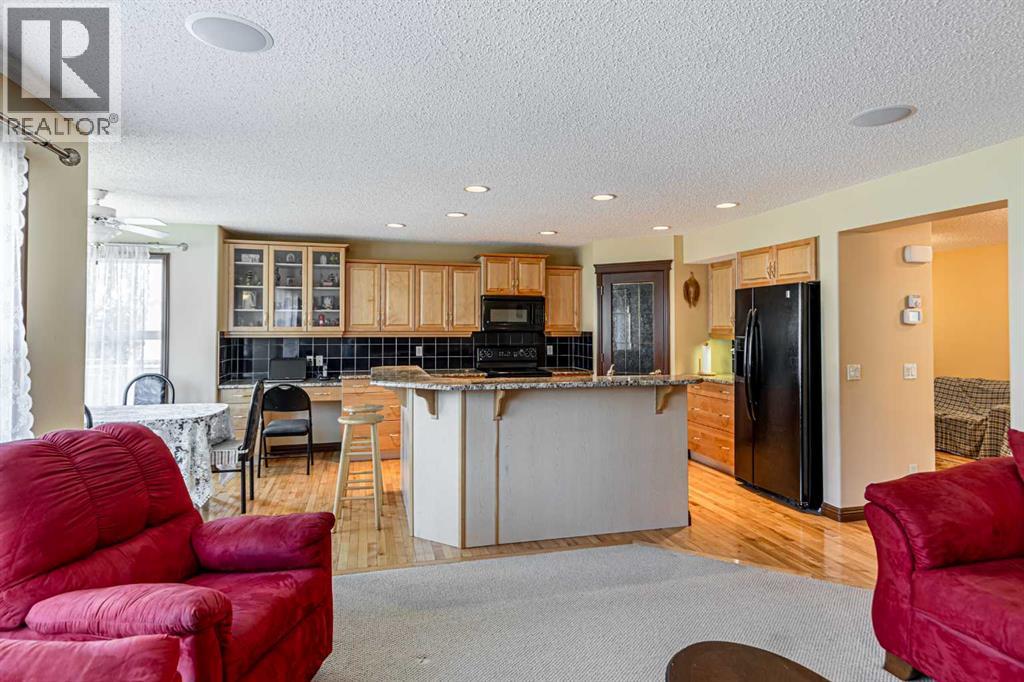 23 Royal Oak Terrace NW - 12
