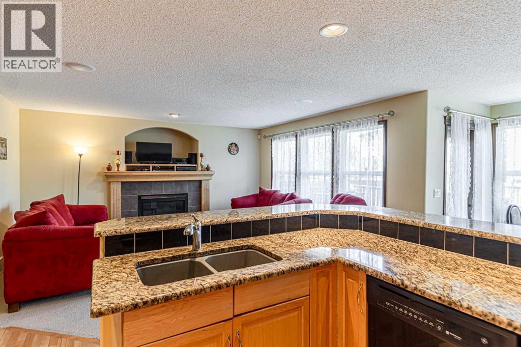 23 Royal Oak Terrace NW - 19