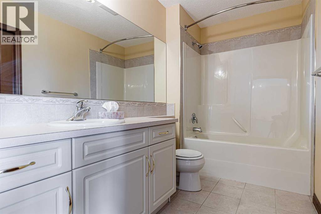 23 Royal Oak Terrace NW - 28
