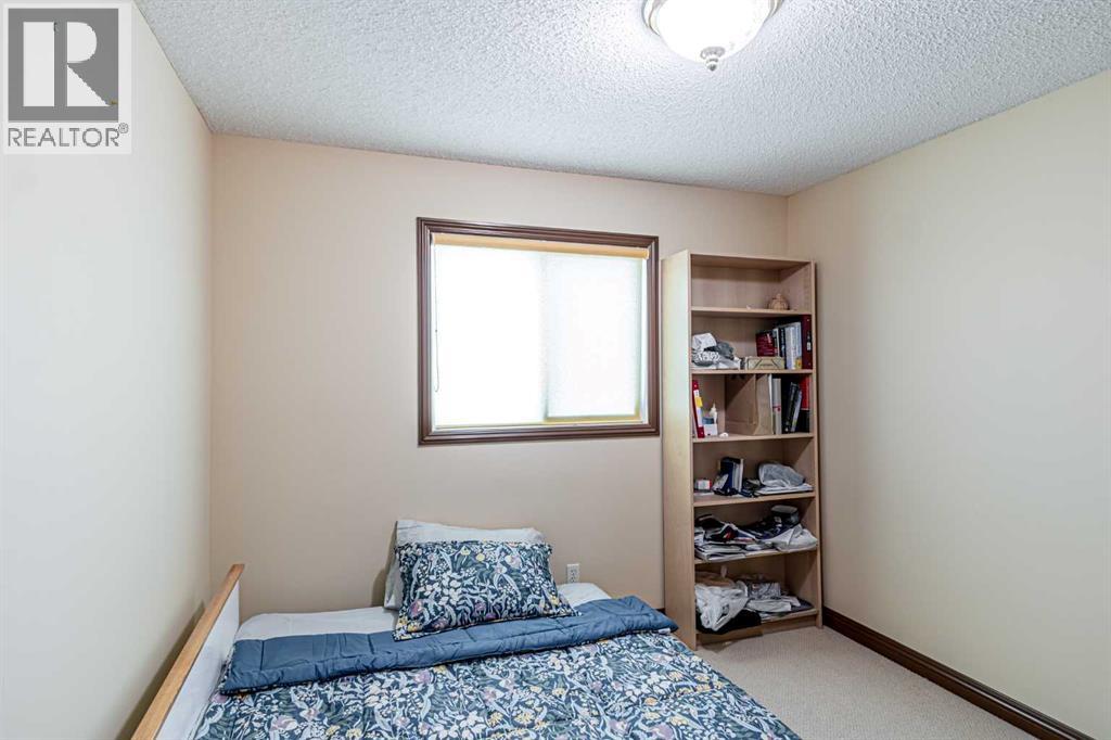 23 Royal Oak Terrace NW - 23