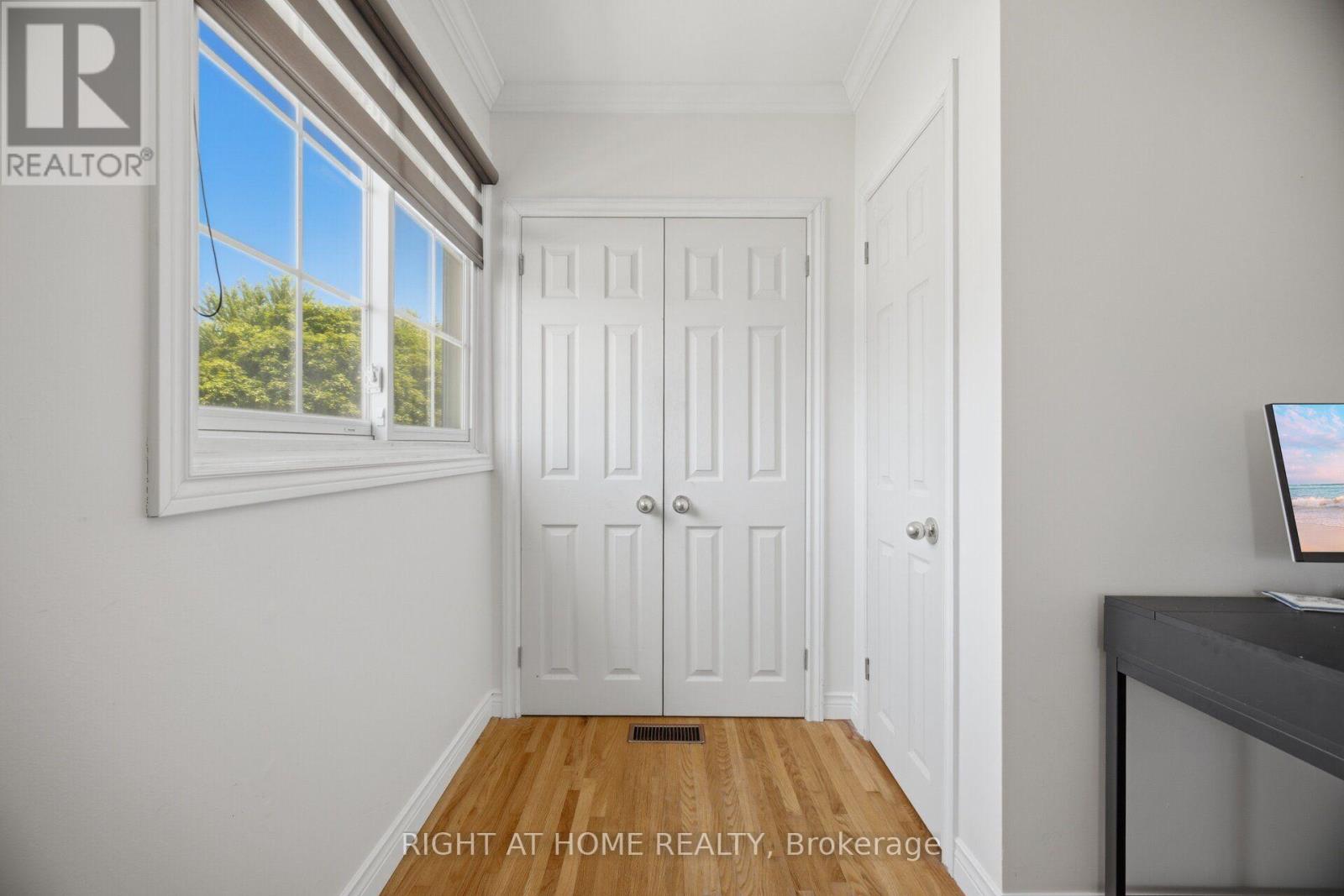 4 ROSEFIELD DRIVE - 28