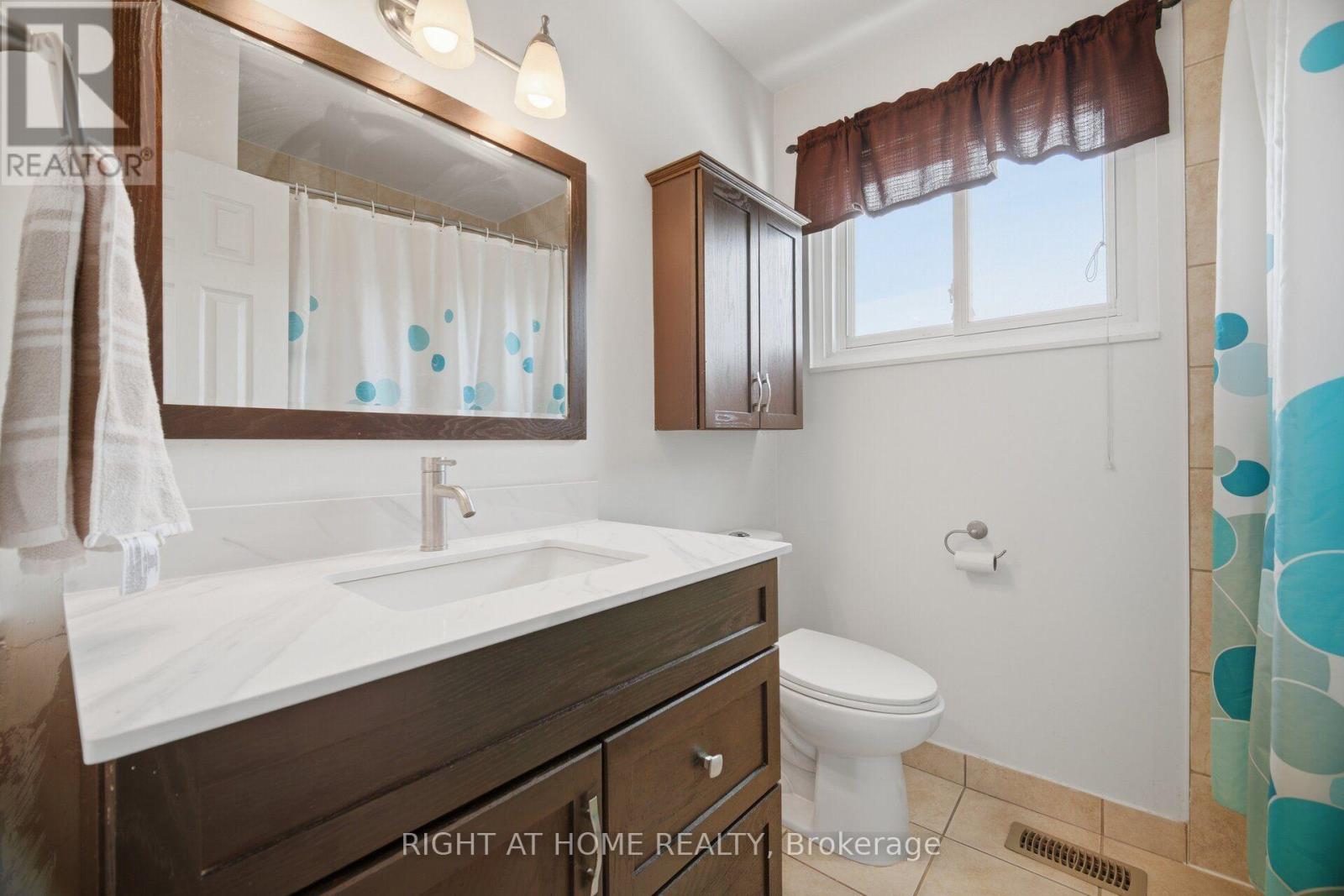 4 ROSEFIELD DRIVE - Image 32