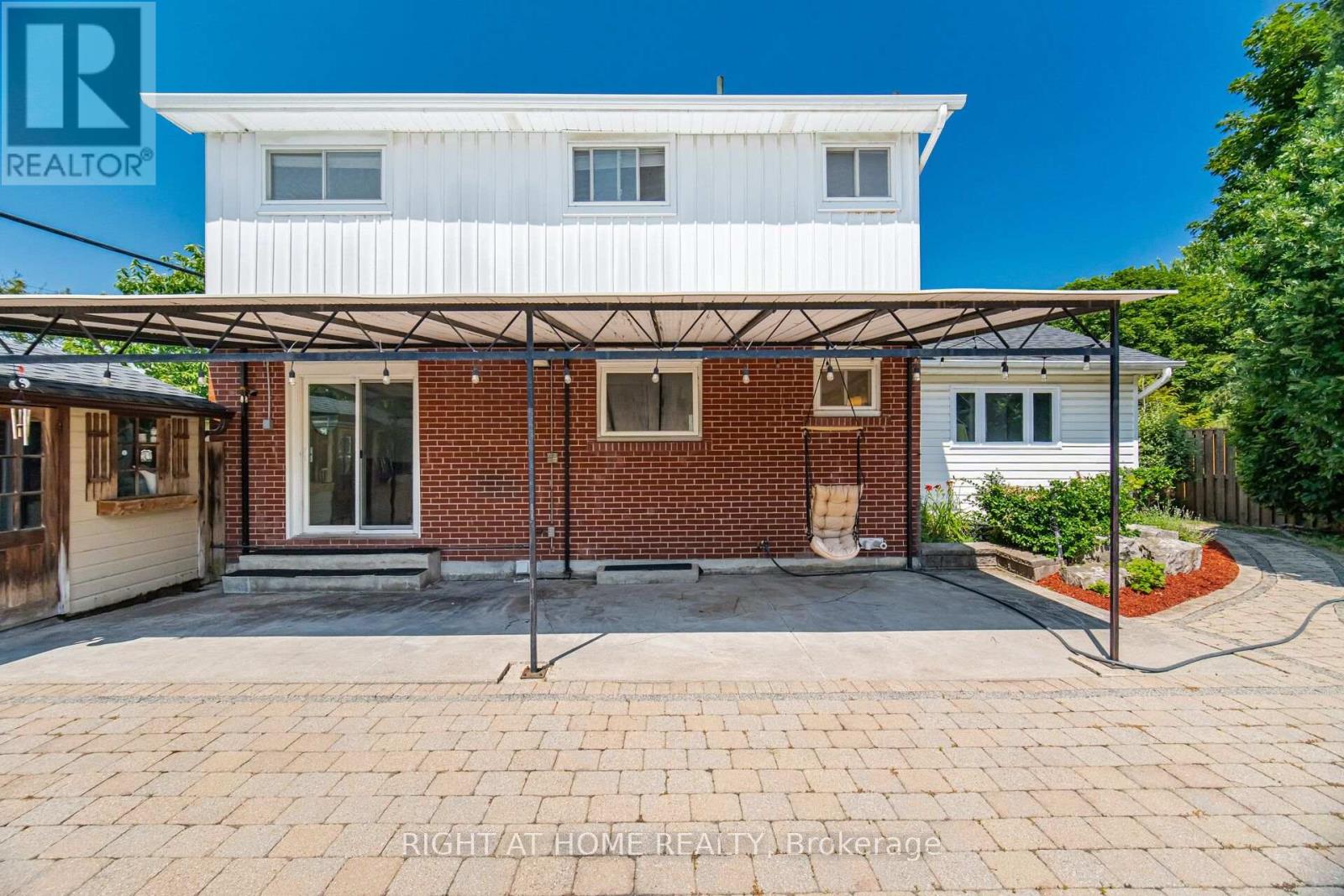 4 ROSEFIELD DRIVE - 42