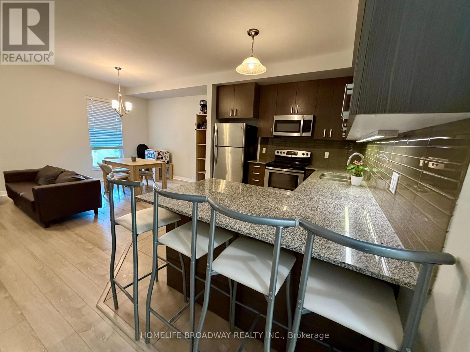 #T106 62 BALSAM STREET - 10