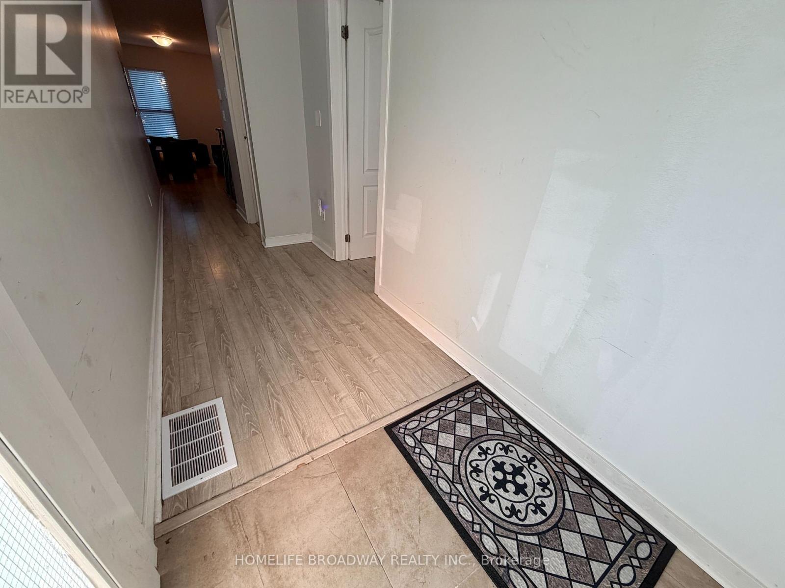 #T106 62 BALSAM STREET - 37