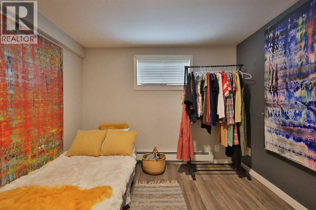322 12 Street N - Image 33