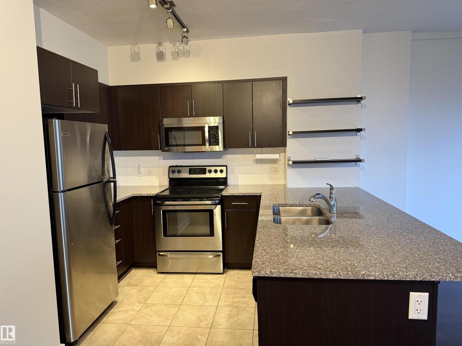 #1005 10152 104 ST NW - 10