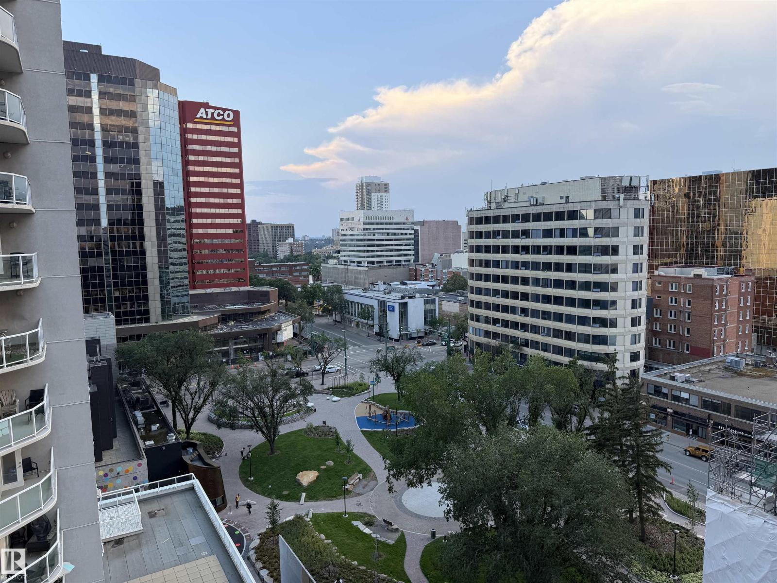 #1005 10152 104 ST NW - 22