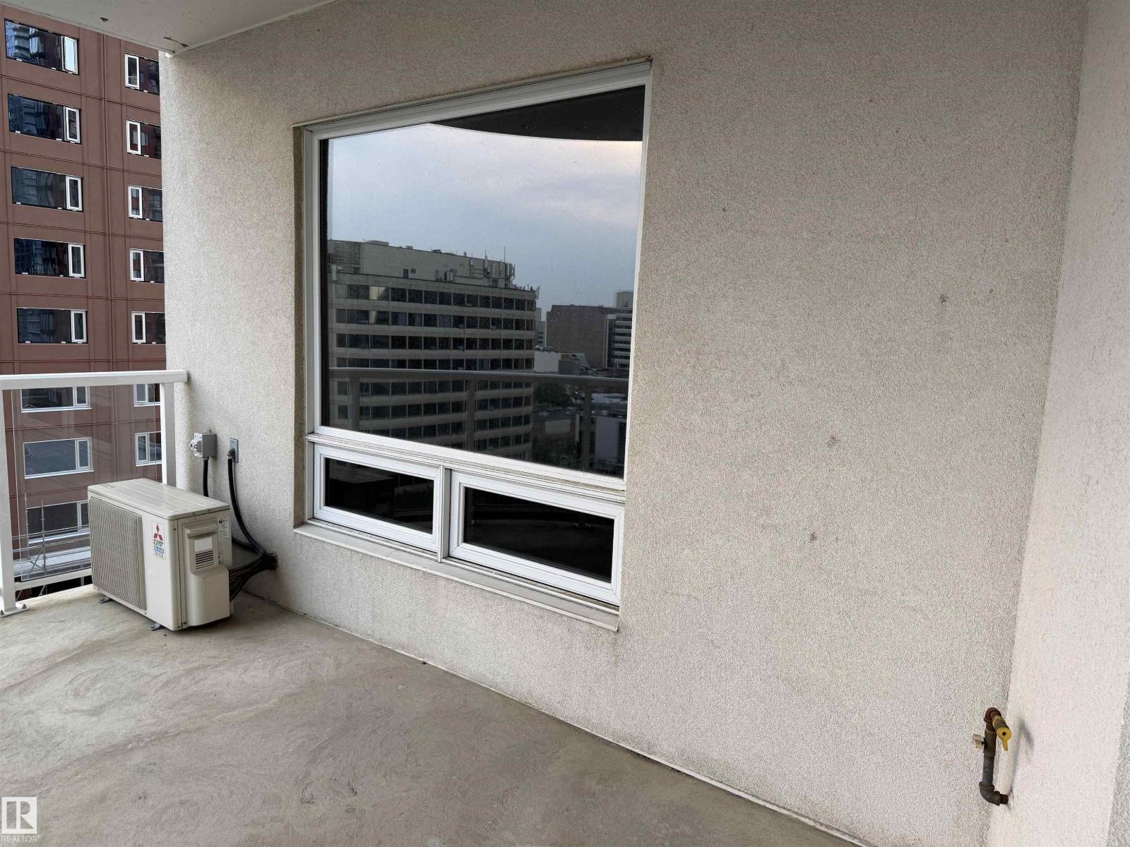#1005 10152 104 ST NW - 23