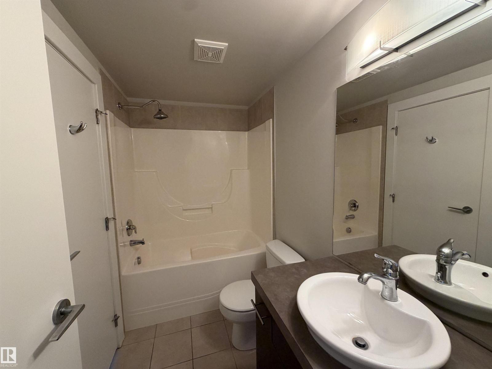 #1005 10152 104 ST NW - 8