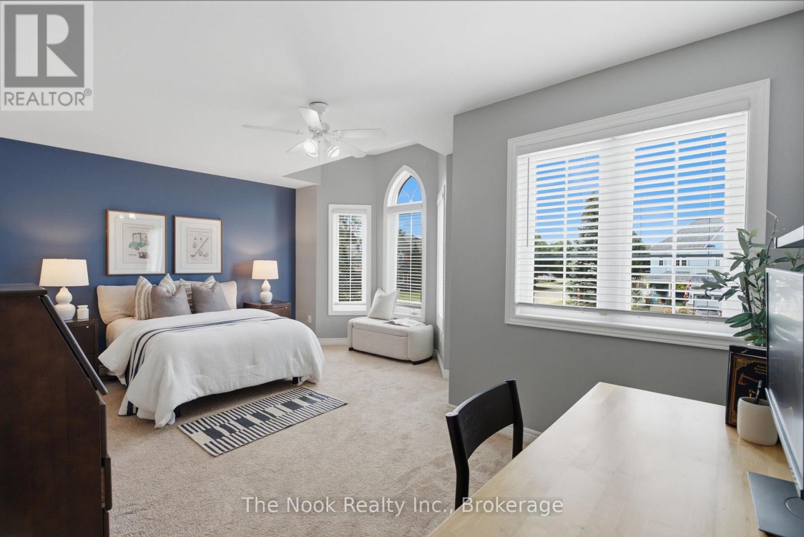 137 EDWARD STREET E - 28
