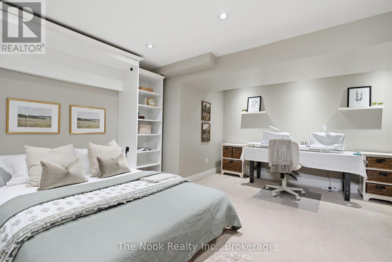 137 EDWARD STREET E - 39