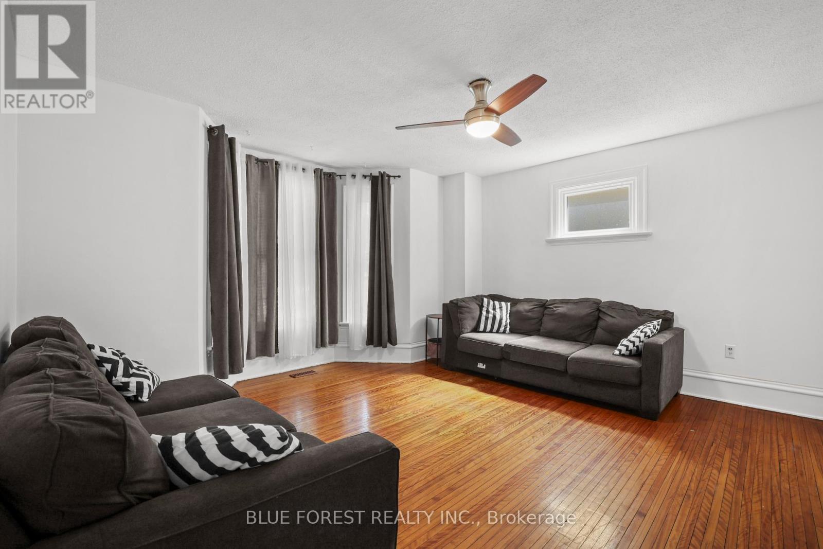 508 HATCH STREET - Image 17