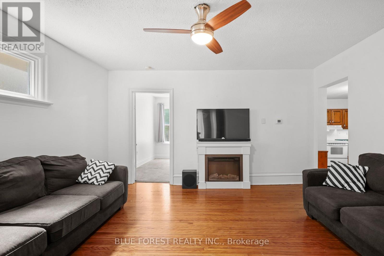 508 HATCH STREET - Image 19