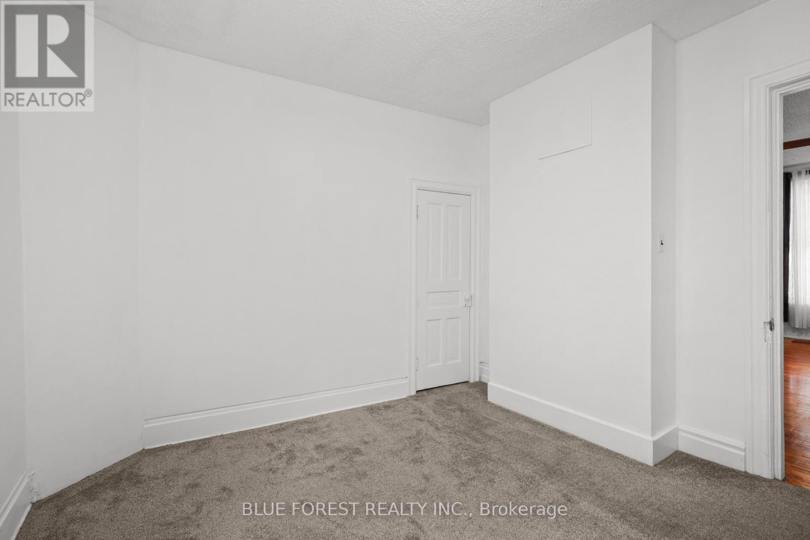 508 HATCH STREET - Image 22