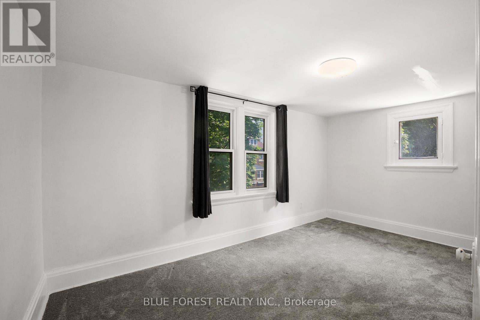 508 HATCH STREET - Image 25