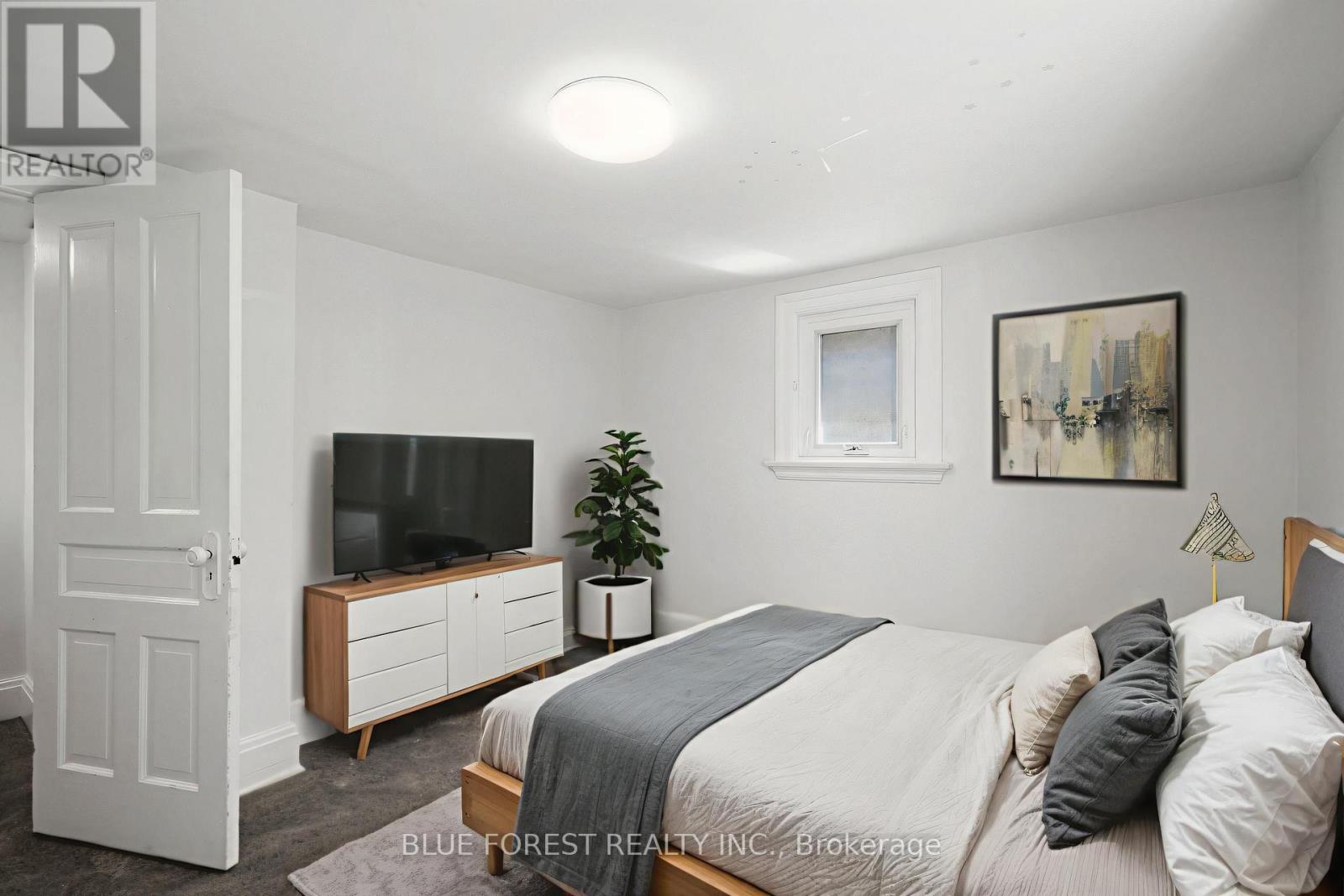508 HATCH STREET - Image 27