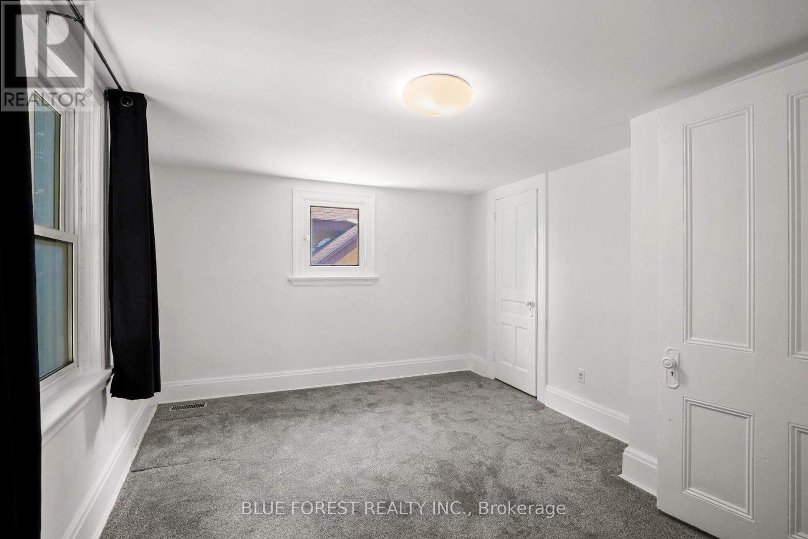 508 HATCH STREET - Image 29