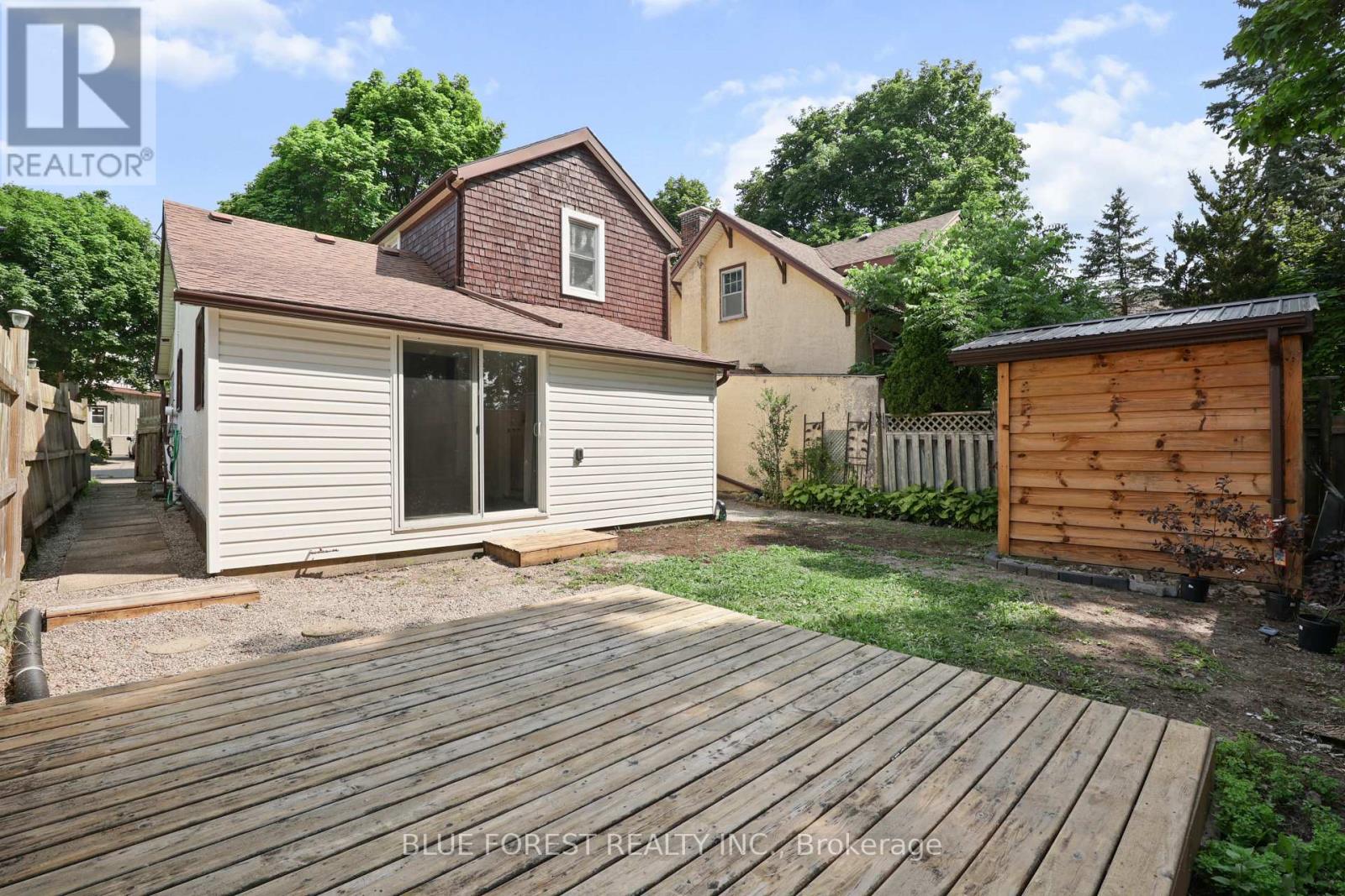 508 HATCH STREET - Image 34