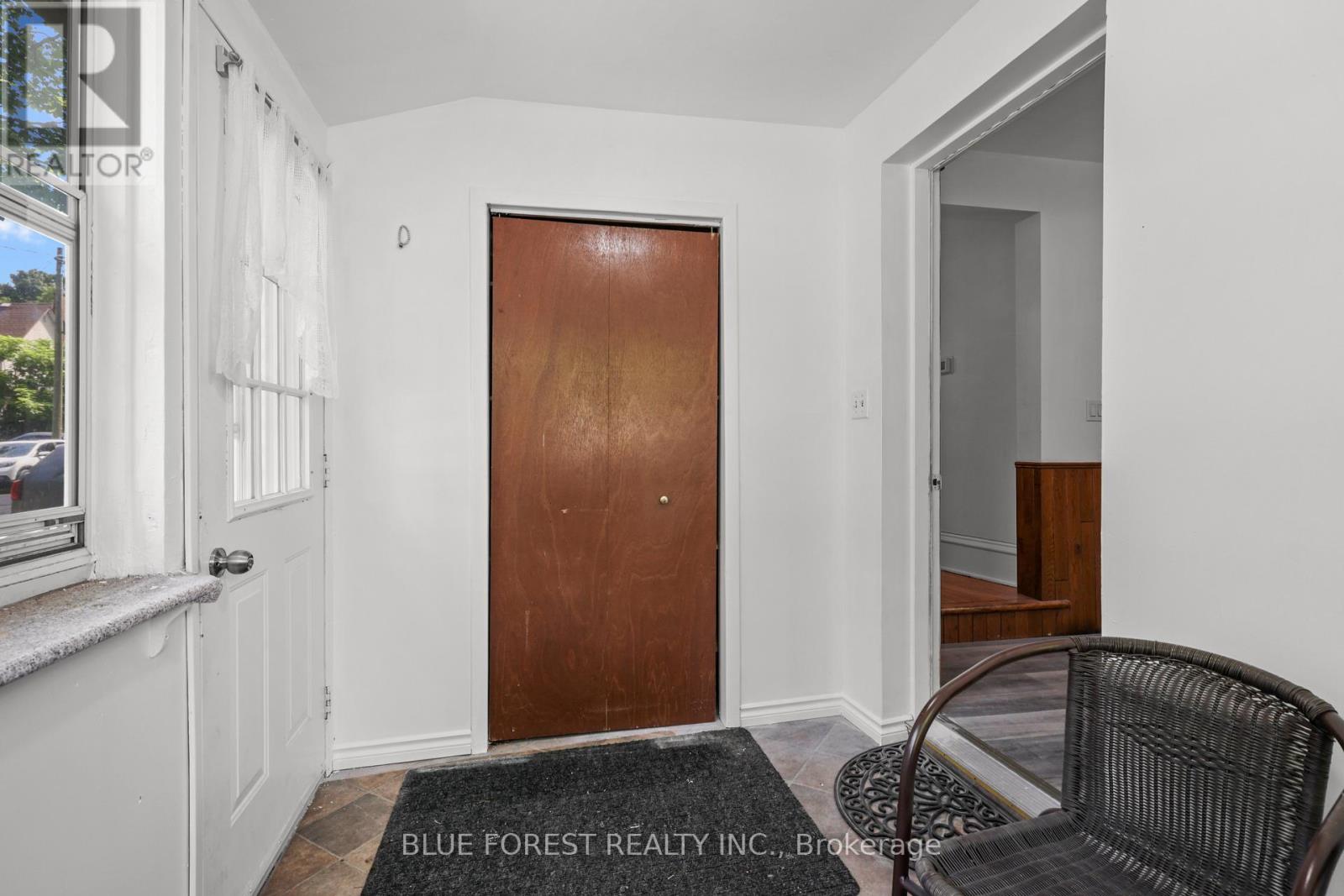508 HATCH STREET - Image 6