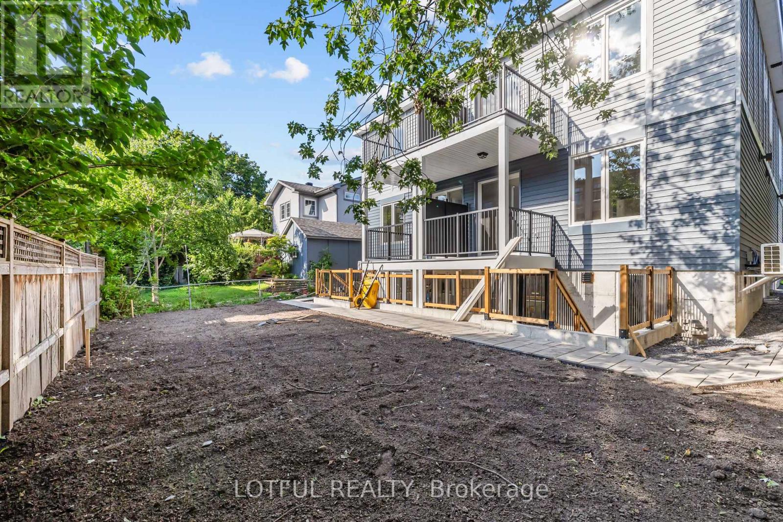 1 Bed, 1 Bath House for Rent in Ottawa – A – 516 TWEEDSMUIR AVENUE W, Ottawa – MLS# X13615402 - Image 9