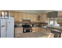 49 RIALTO WAY — photo 3