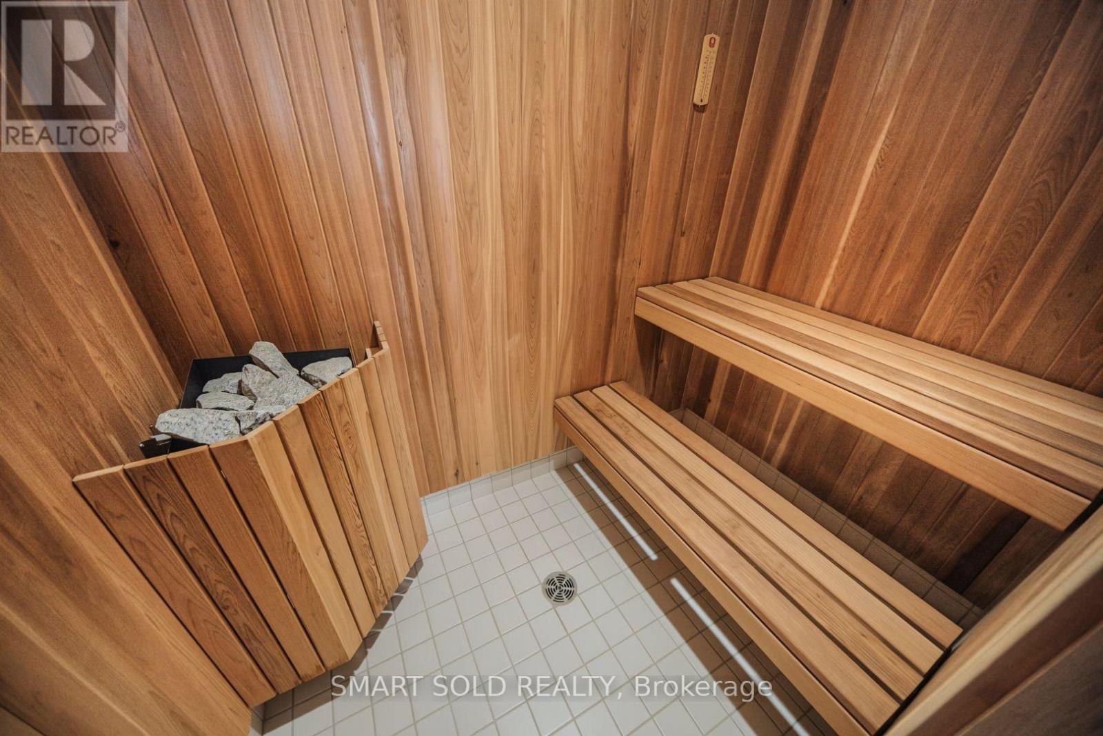 #PH01E 500 QUEENS QUAY W - Image 30