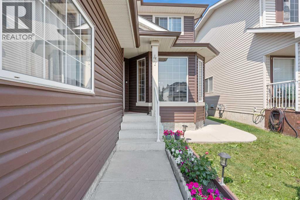 47 Coral Springs Close, Coral Springs, Calgary photo 3