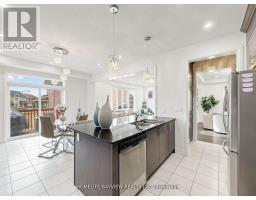 62 Pear Blossom Way, East Gwillimbury, ON L9N0S9 Photo 15