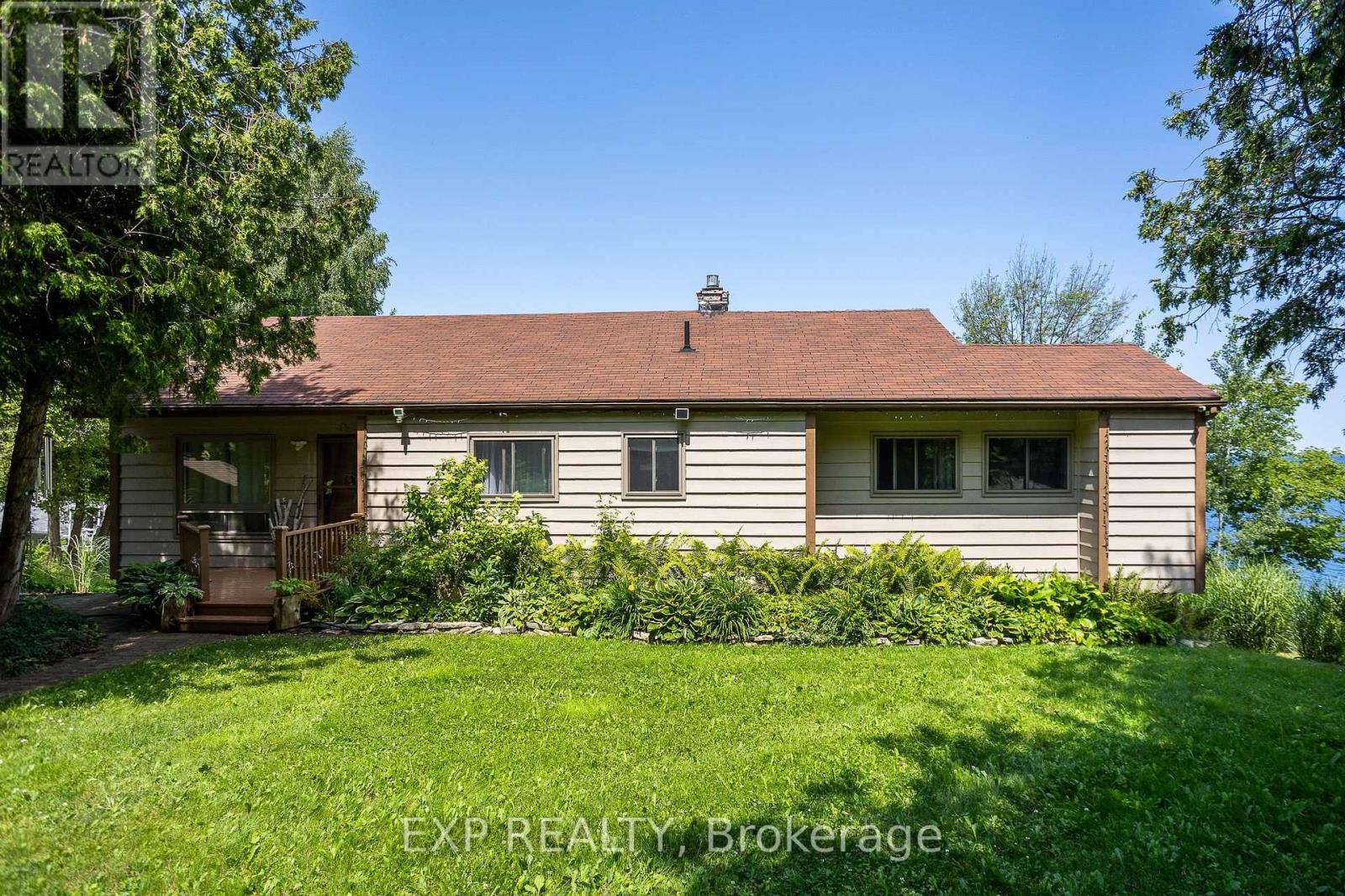 121 IVY DRIVE - 2