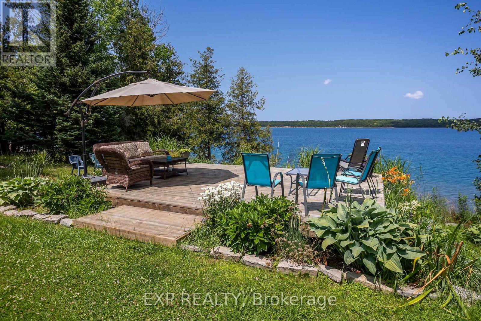 121 IVY DRIVE - 40