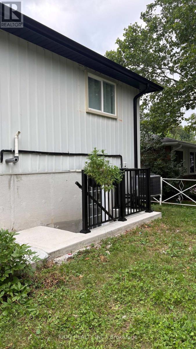 LOWER - 4 MARKWOOD DRIVE — photo 3