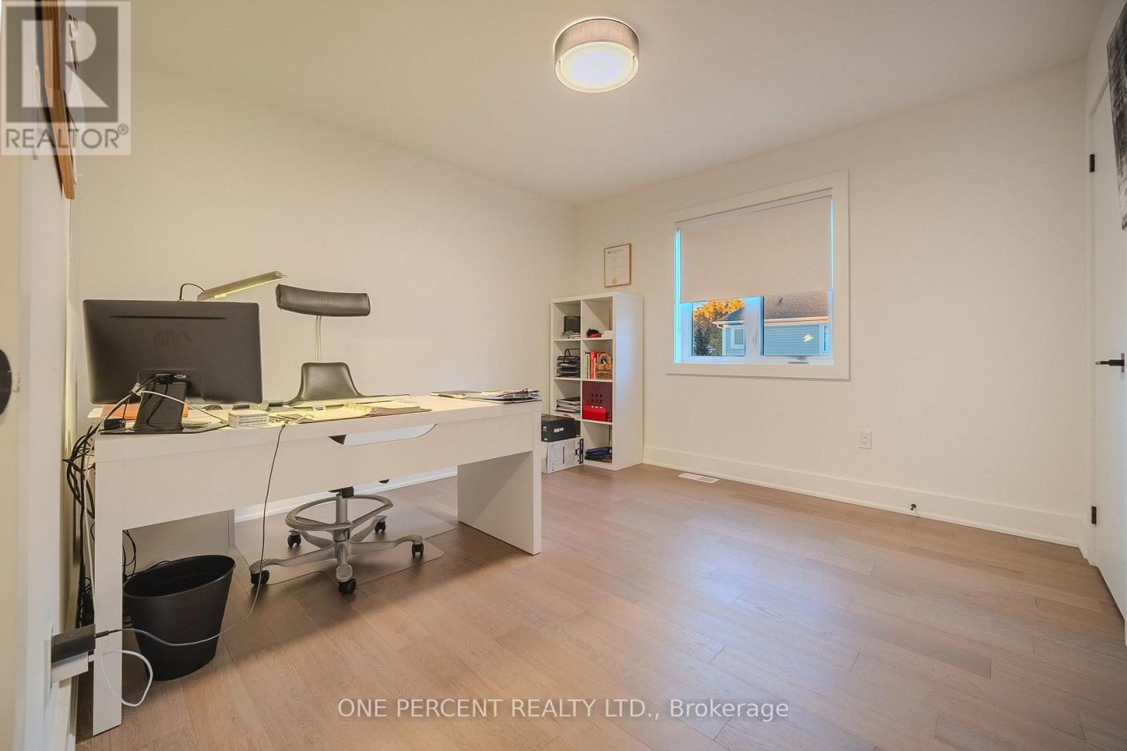 #3 427 GENEVA STREET - 24
