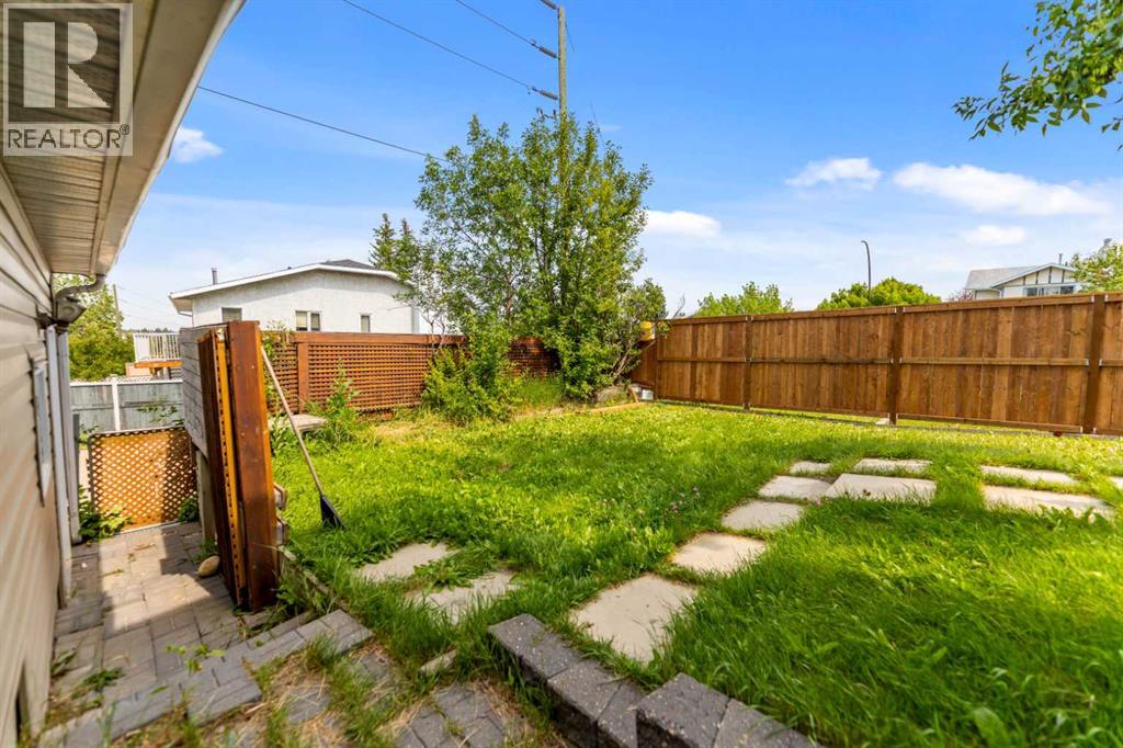 226 Sandstone Drive NW - 33