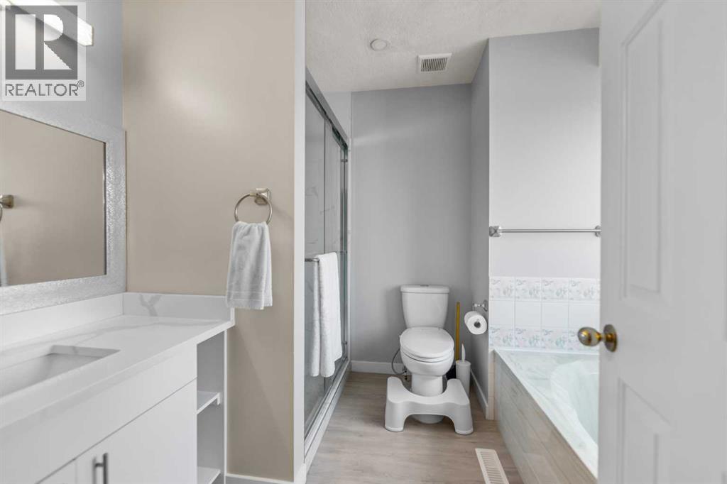 226 Sandstone Drive NW - 24
