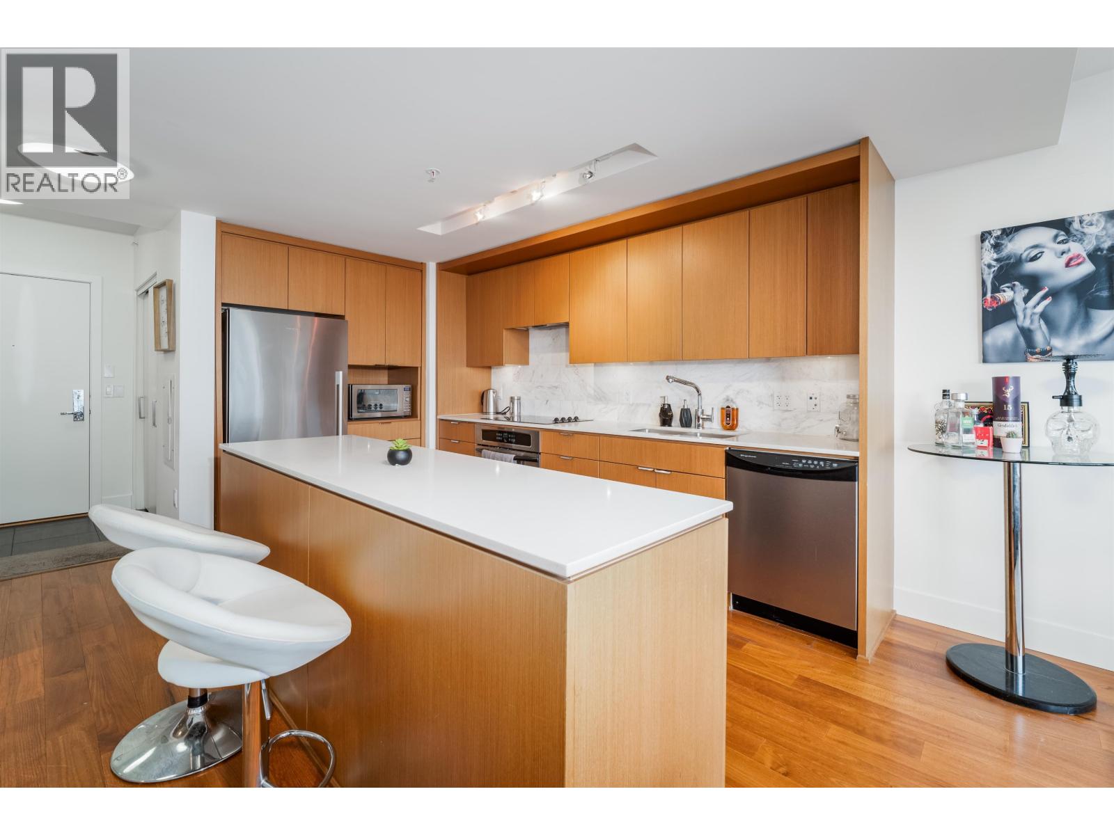 1503 158 W 13TH STREET, North Vancouver — photo 9