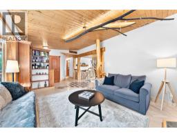Living room - 1009 15 Street, Canmore, AB T1W1V3 Photo 7