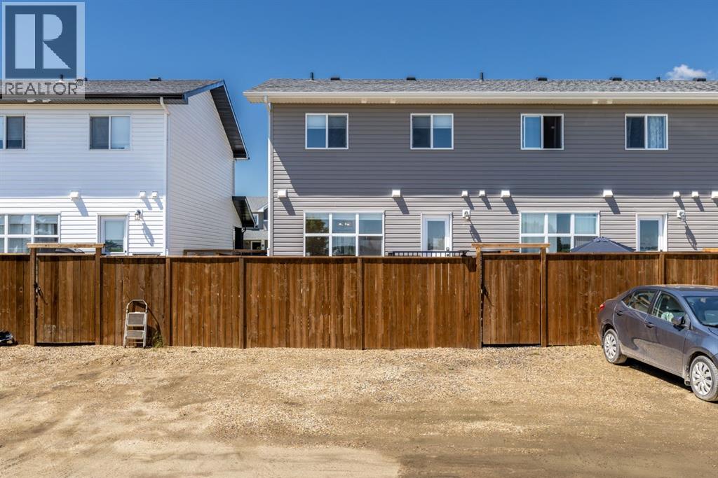 250 Halifax Close, Penhold