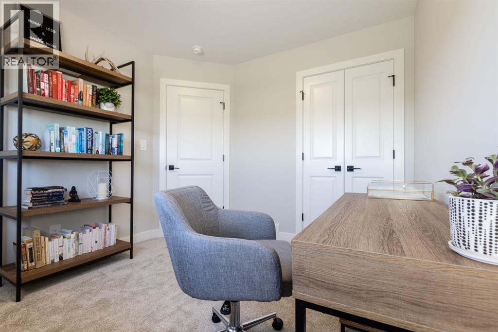 250 Halifax Close, Penhold