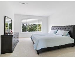 17030 79a Avenue, Surrey, BC V4N0C6 Photo 9